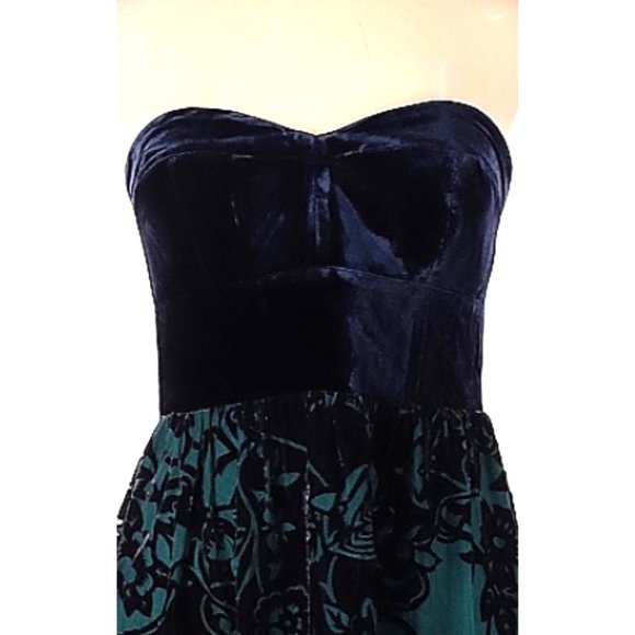 WD.NY Strapless Velvet Cocktail Dress Size 8 Sweetheart Neck Floral Silk Blend - Picture 2 of 9